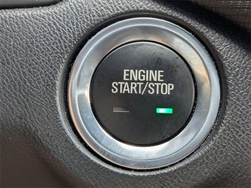 Certified 2022 Chevrolet Equinox RS image 28