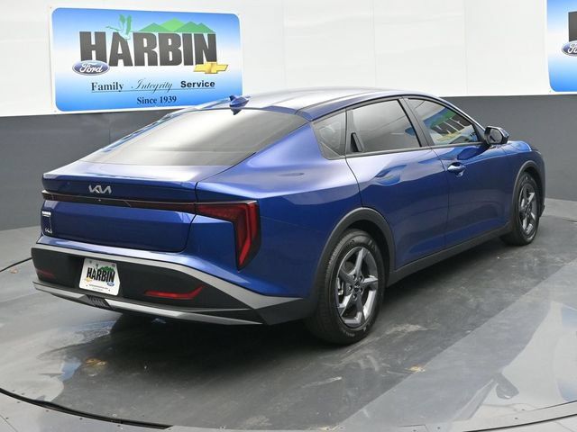 Used 2025 Kia K4 FWD image 5