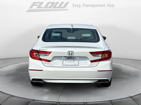 Used 2018 Honda Accord EX image 7