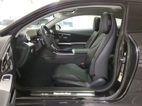 Used 2025 Mercedes-Benz CLE 450 4MATIC Coupe image 12