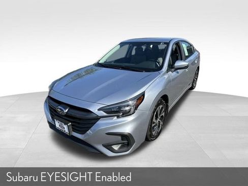 Used 2025 Subaru Legacy Premium AWD/4WD image 4