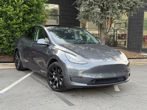 Used 2020 Tesla Model Y Long Range AWD/4WD image 7