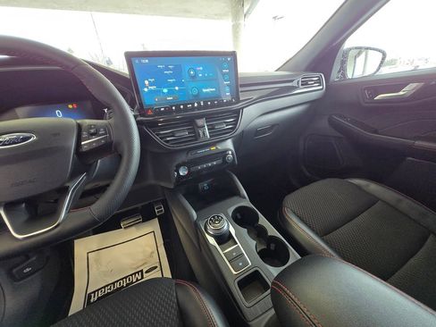 Used 2023 Ford Escape ST-Line w/ Tech Pack #1 image 18