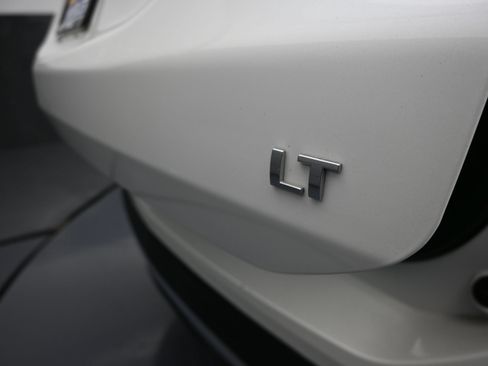 Used 2022 Chevrolet Equinox LT FWD image 35