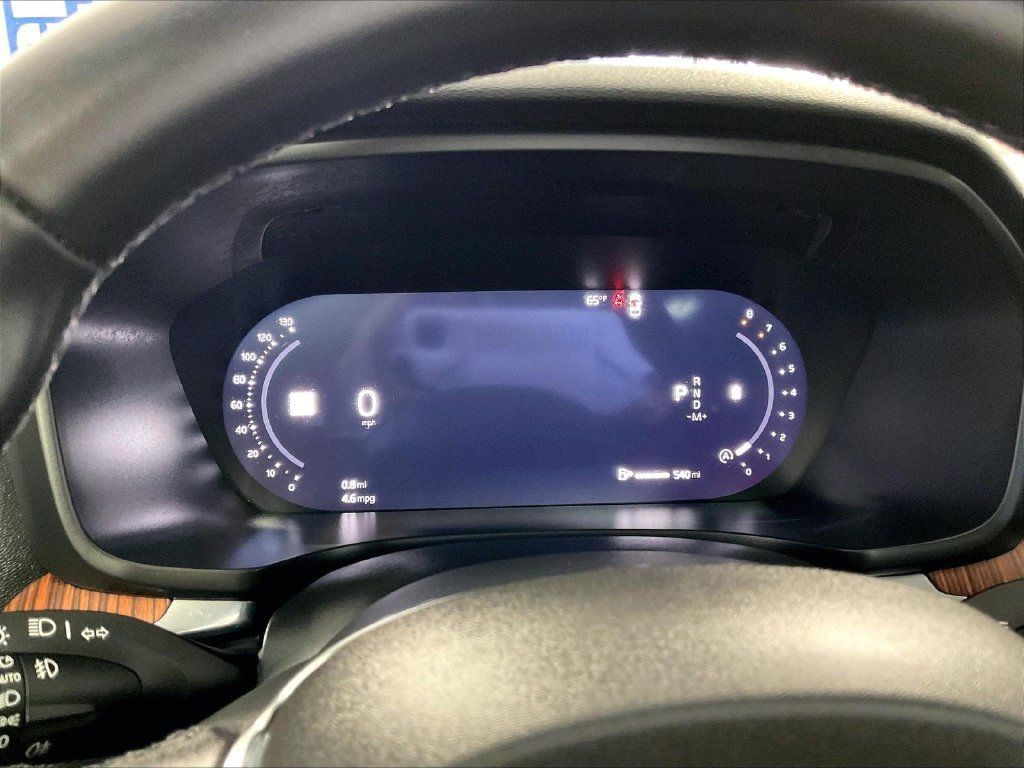 Used 2025 Volvo V60 B5 Cross Country Plus AWD/4WD image 24
