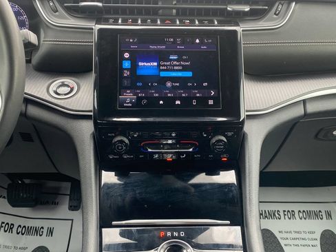 Used 2024 Jeep Grand Cherokee Altitude AWD/4WD image 22