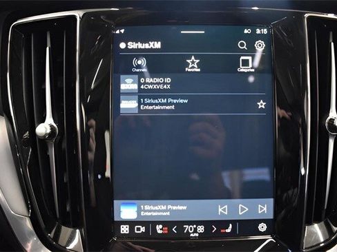 Used 2025 Volvo S60 B5 Core image 29