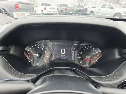 Used 2025 Jeep Compass Latitude w/ Altitude Special Edition image 23