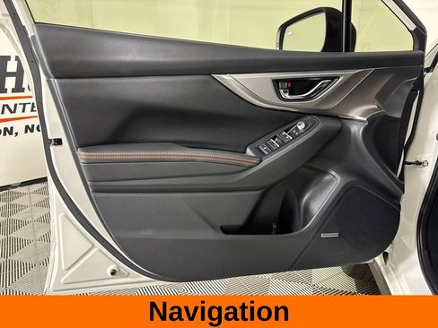 Used 2023 Subaru Crosstrek 2.5i Limited AWD/4WD image 11