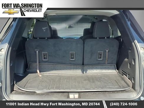 Used 2019 Chevrolet Traverse LT w/ LPO, Floor Liner Package AWD/4WD image 3