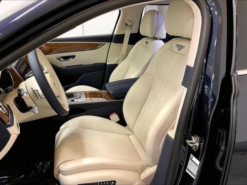 New 2026 Bentley Flying Spur Plug-In Hybrid AWD/4WD image 8