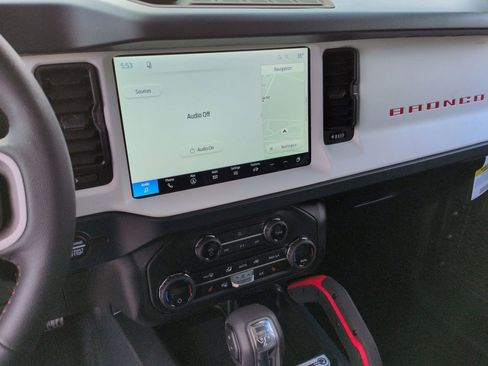 New 2026 Ford Bronco Heritage Edition image 28