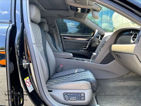 Used 2018 Bentley Flying Spur S W12 AWD/4WD image 8