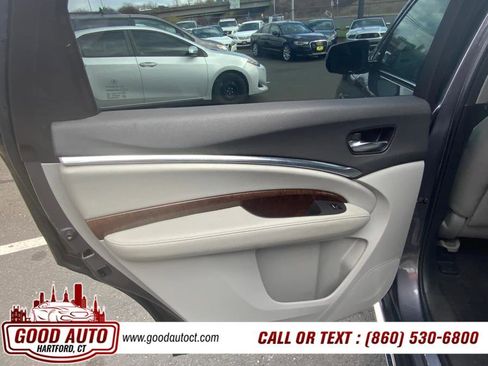 Used 2018 Acura MDX SH-AWD image 12