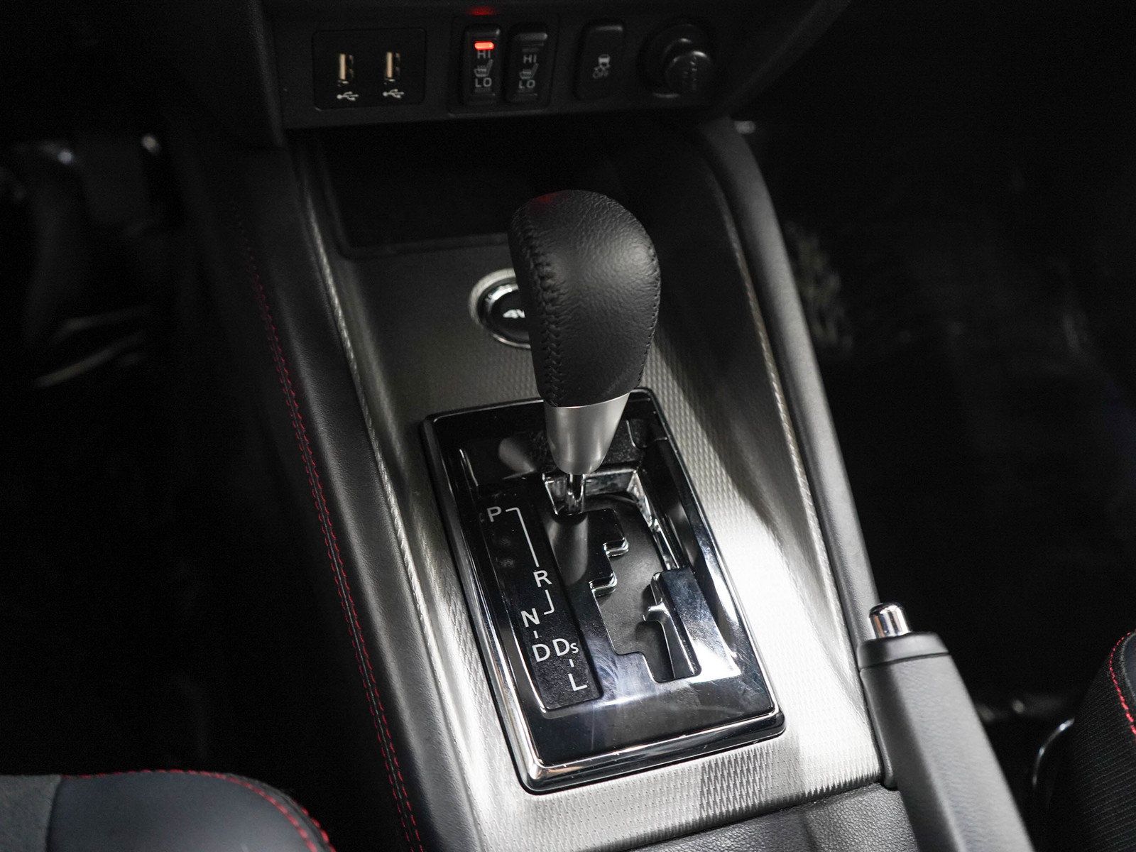 Used 2026 Mitsubishi Outlander Sport SE AWD/4WD image 23