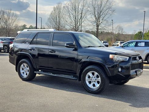 Used 2016 Toyota 4Runner SR5 image 5