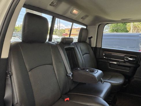 Used 2016 RAM 1500 Laramie w/ Convenience Group AWD/4WD image 30