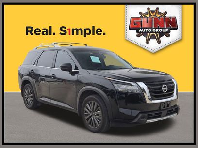 Used 2025 Nissan Pathfinder SL w/ SL Premium Package