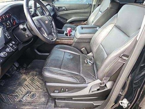 Used 2018 Chevrolet Tahoe LT w/ Luxury Package image 5