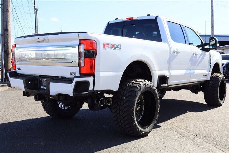 Used 2025 Ford F350 Platinum w/ Platinum Plus Package AWD/4WD image 5