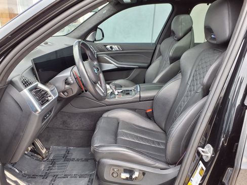 Used 2024 BMW X5 M Competition w/ Executive Package image 7