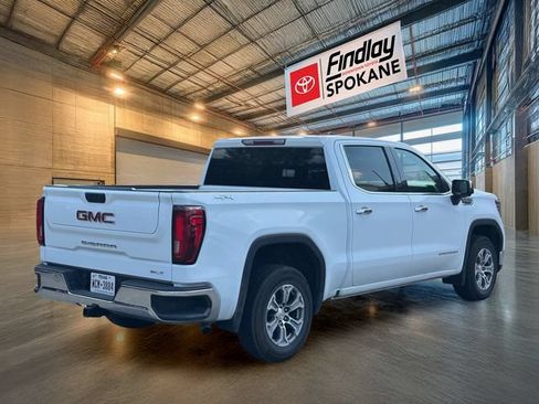 Used 2025 GMC Sierra 1500 SLT AWD/4WD image 4