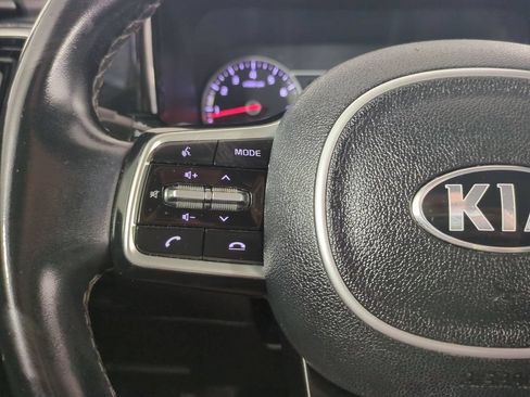 Used 2021 Kia Sorento S w/ Panoramic Sunroof Package AWD/4WD image 32