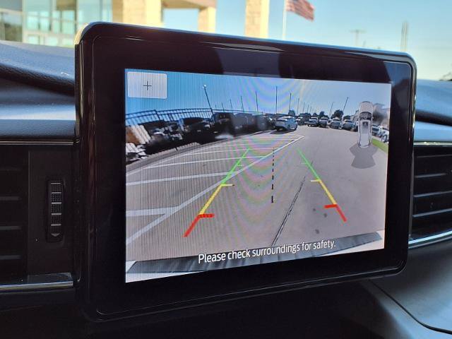 Used 2022 Ford Explorer XLT w/ Equipment Group 202A RWD image 6