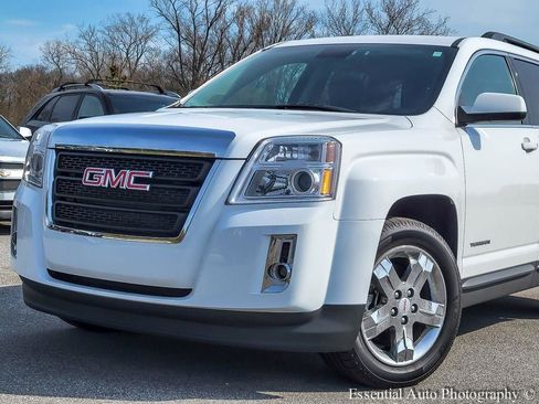 Used 2013 GMC Terrain SLT image 2