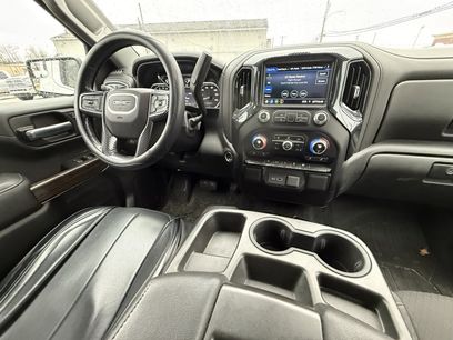 Used 2021 GMC Sierra 1500 SLE