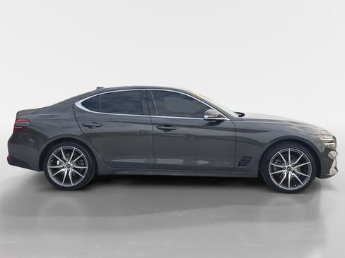 Used 2023 Genesis G70 2.0T image 2