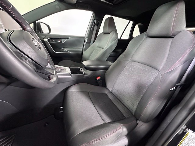 Used 2024 Toyota RAV4 SE AWD/4WD image 11