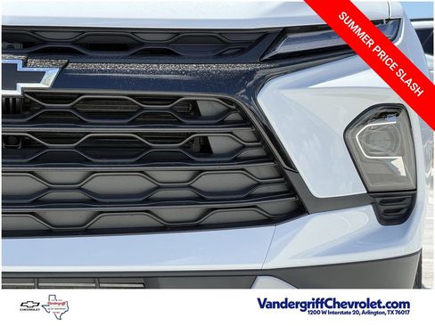 New 2026 Chevrolet Blazer LT w/ Convenience Package FWD image 9