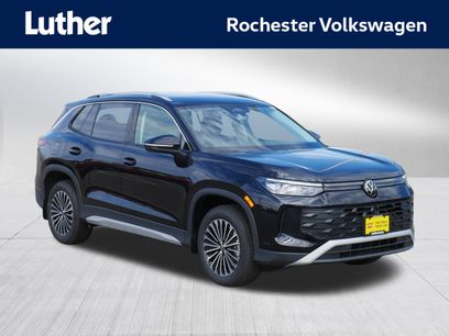 New 2025 Volkswagen Tiguan S
