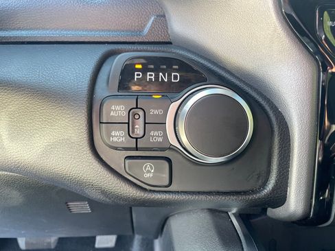 Used 2025 RAM 1500 Big Horn AWD/4WD image 18