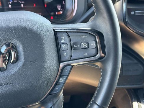 Used 2024 RAM 2500 Limited image 26