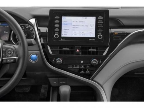 Used 2023 Toyota Camry SE image 10