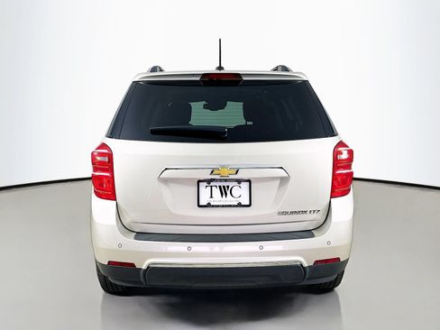 Used 2016 Chevrolet Equinox LTZ w/ Enhanced Convenience Package FWD image 6