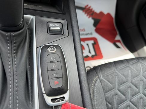 Used 2026 Nissan Kicks SV w/ SV Premium Package FWD image 32
