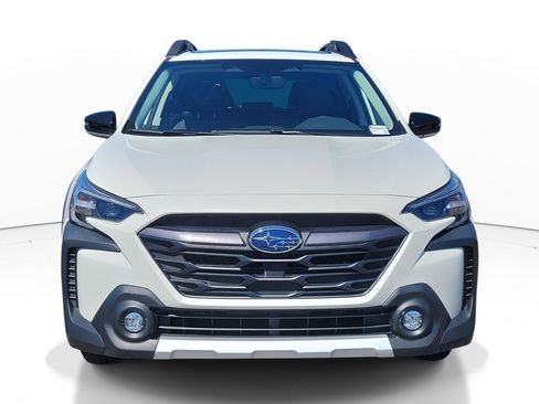 Certified 2024 Subaru Outback Limited AWD/4WD image 3