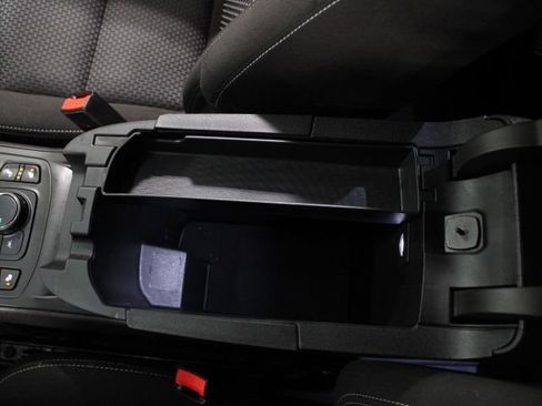 Used 2022 GMC Terrain SLE w/ Driver Convenience Package image 33