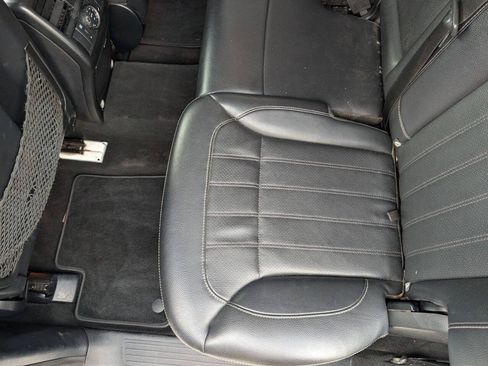 Used 2014 Mercedes-Benz GL 450 4MATIC image 30