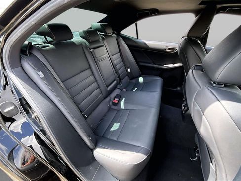 Used 2020 Lexus IS 350 F Sport w/ F Sport Package RWD image 18