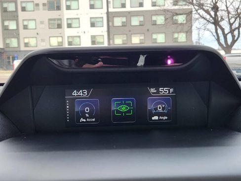 Used 2023 Subaru Forester Touring image 27