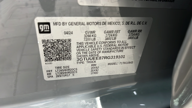 Used 2024 GMC Sierra 1500 AT4 w/ Technology Package AWD/4WD image 29