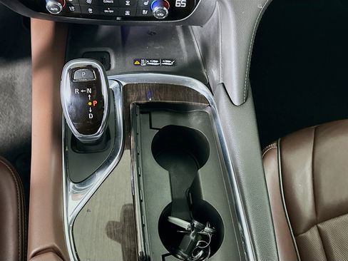 Used 2018 Buick Enclave Avenir w/ Avenir Technology Package image 25