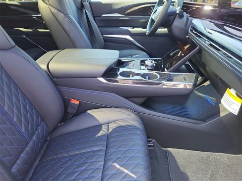 New 2026 Cadillac Escalade IQ Luxury 1 image 9