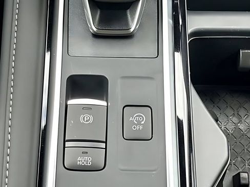 New 2026 Nissan Pathfinder SL AWD/4WD image 25