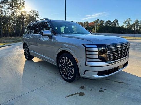 Used 2026 Hyundai Palisade Calligraphy image 6