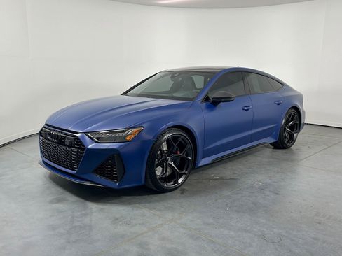 Used 2024 Audi RS 7 Performance w/ Matte Carbon Package image 1